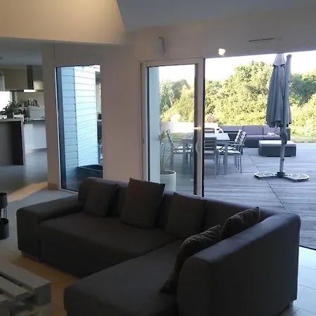 Villa Maison Contemporaine Avec Grande Piscine *
