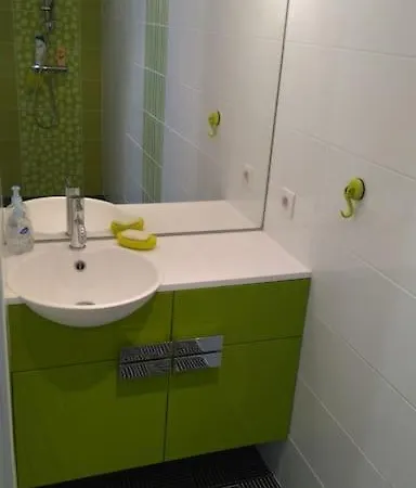Maison Contemporaine Avec Grande Piscine Villa