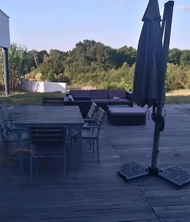 Maison Contemporaine Avec Grande Piscine Σολέ